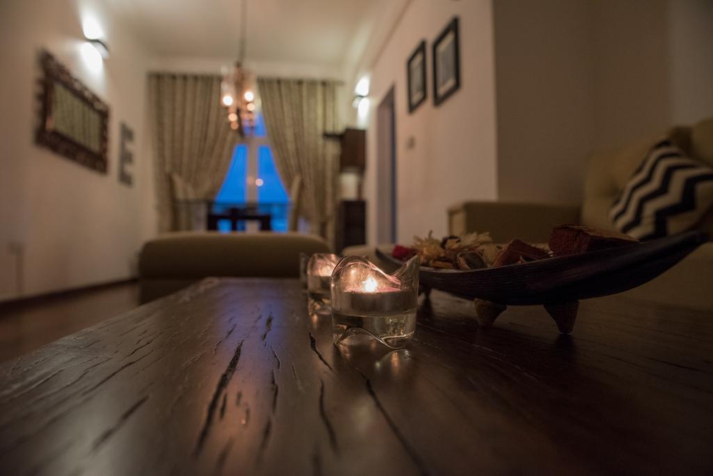Cozy Sea View Luxury Apartment, Fully Furnished, 2 Bedrooms, 2 Bathrooms Dehiwala-Mount Lavinia Dış mekan fotoğraf